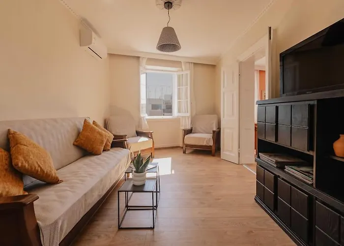 The Gramms Old Town Apartment